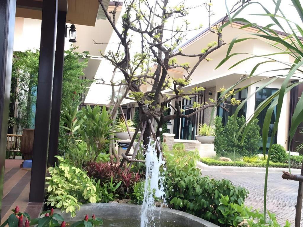 Med Room Korat Nakhonratchasima Exterior photo